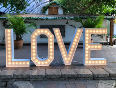 3 Ways to Say “I Love You” with Blue Mountain Marquee Letters Rentals