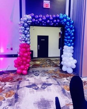 Colourful Full-Arch Balloon Decor