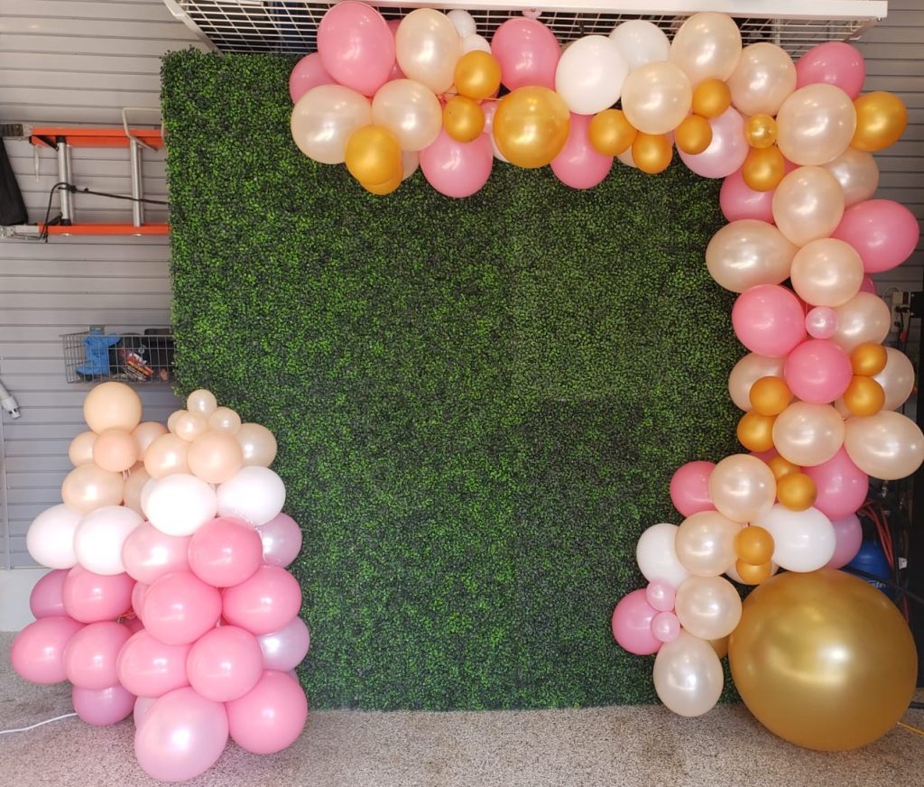 Green Flower wall-Markham Balloon Decor Service 