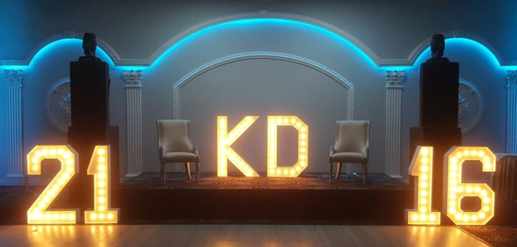 KD - Oakville marquee lights